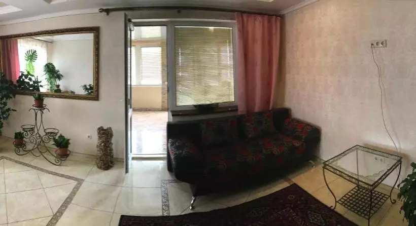 پانسیون Villa L Vovskaia