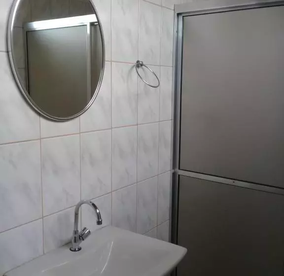 Hotelli Eco Pousada Sinhá Ruth