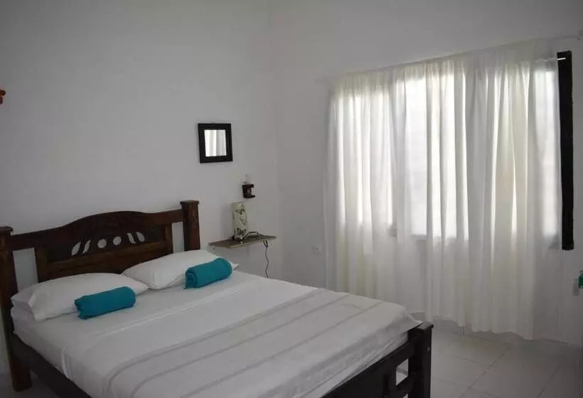 Majatalo Hostal Palohe Taganga