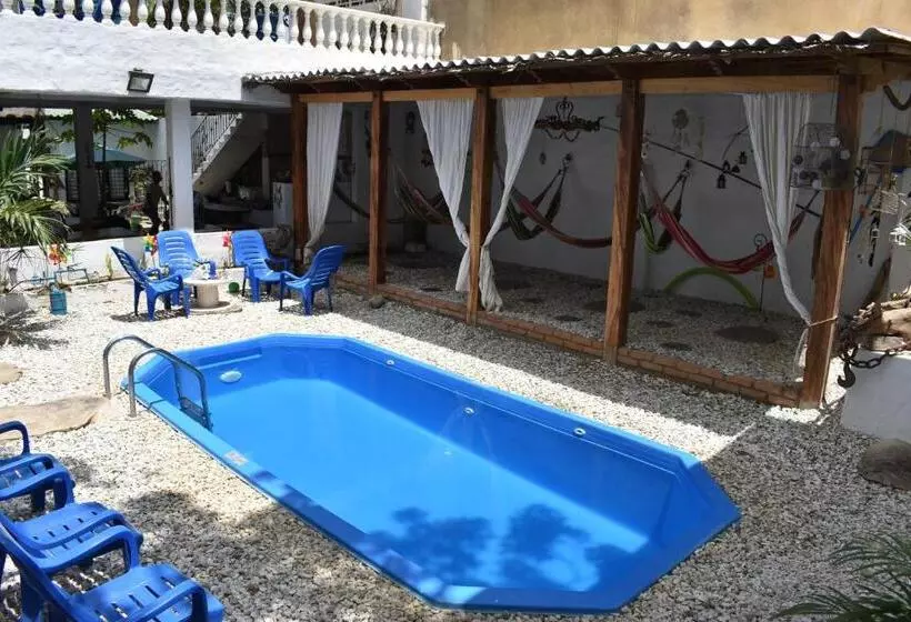 Majatalo Hostal Palohe Taganga