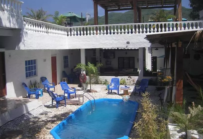 Majatalo Hostal Palohe Taganga