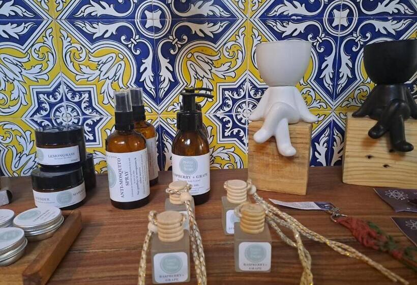 بنسيون Joli Guesthouse