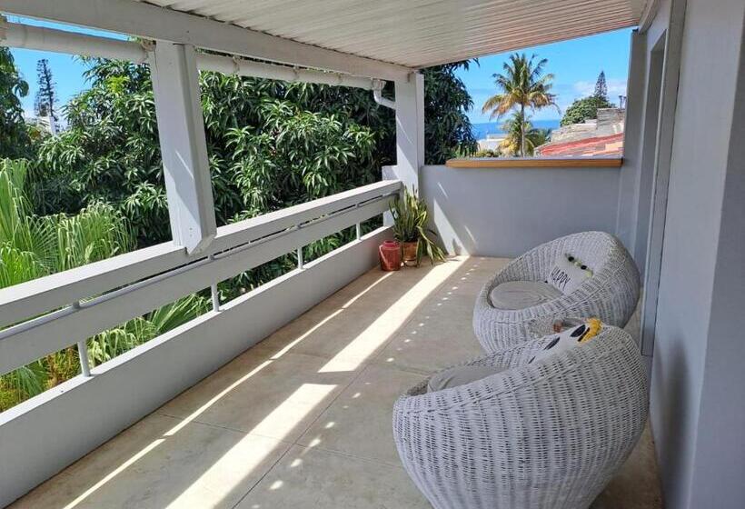 بنسيون Joli Guesthouse