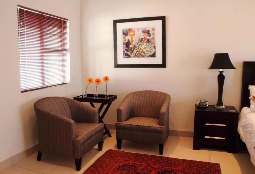 Majatalo Presidensie Guest Rooms