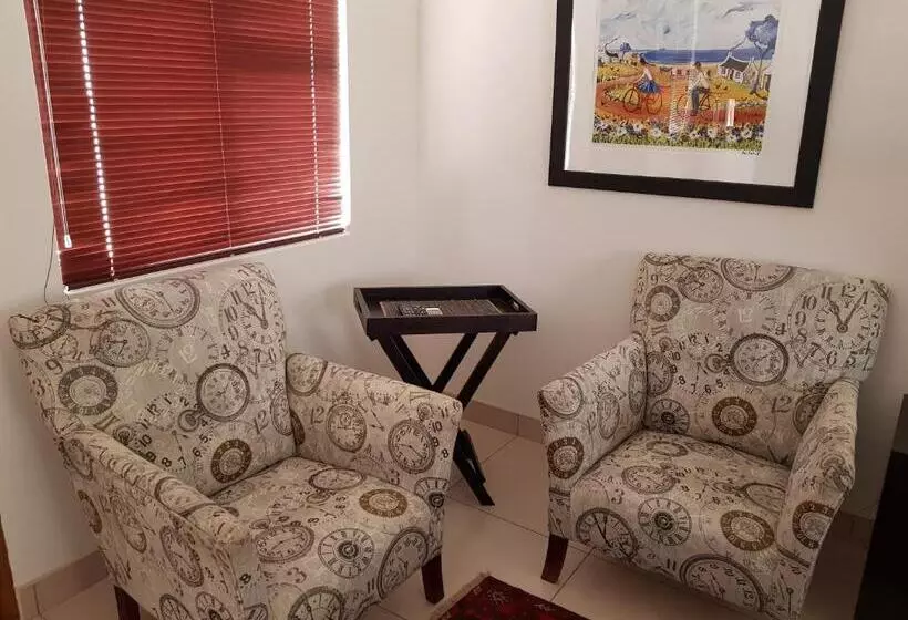 Majatalo Presidensie Guest Rooms