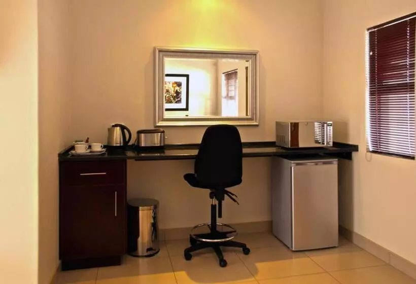 Majatalo Presidensie Guest Rooms