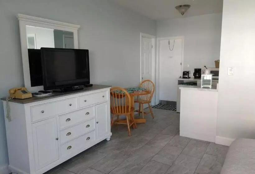 Sunrise Ocean Suites