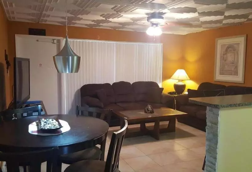 Sunrise Ocean Suites