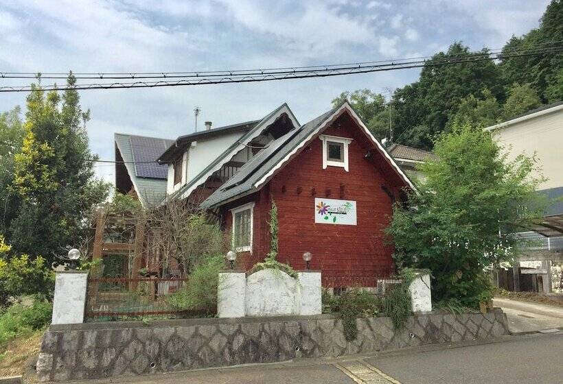 بنسيون Guest House Chalet Sielu