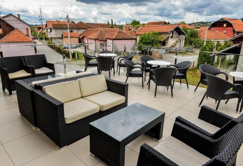 پانسیون Konak Zivojinovic