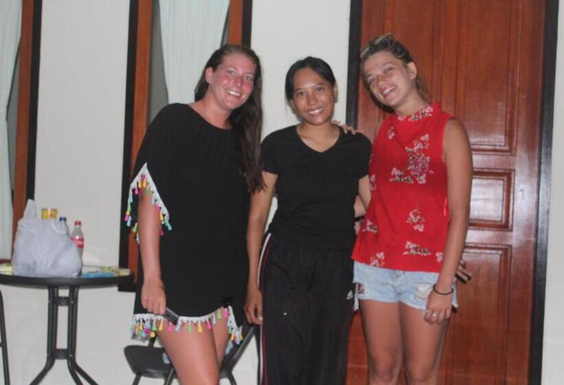 ペンション Lala Home Stay