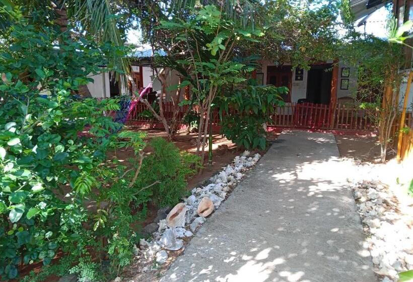 بنسيون Vibushan Guest House