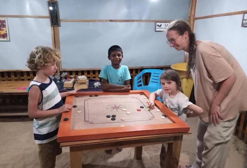 بنسيون Vibushan Guest House