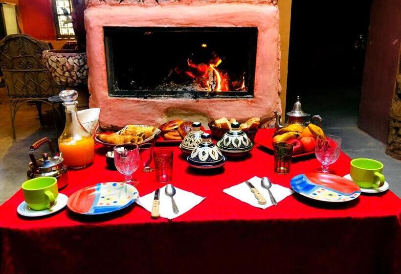 Alberg Kasbah Tiriguioute