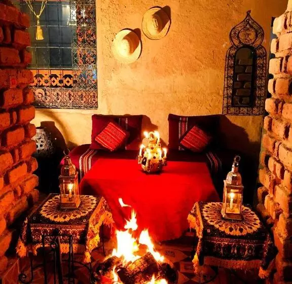 ユースホステル Kasbah Tiriguioute