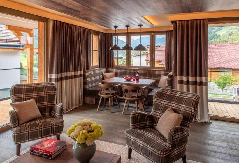 Mountain Spa Residences