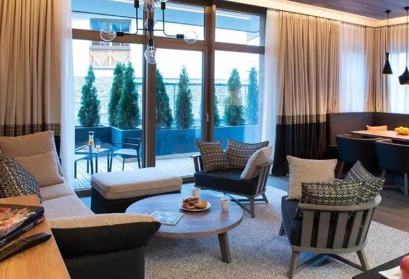 Mountain Spa Residences
