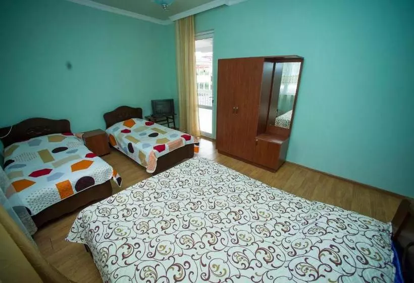 پانسیون Beliy Dom