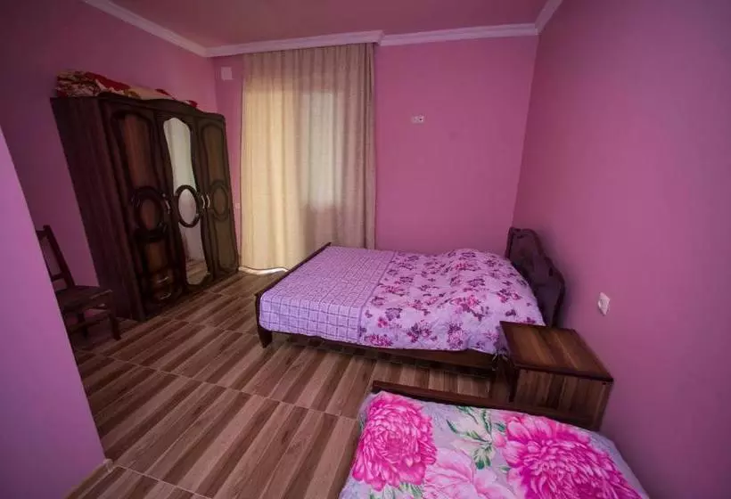 پانسیون Beliy Dom