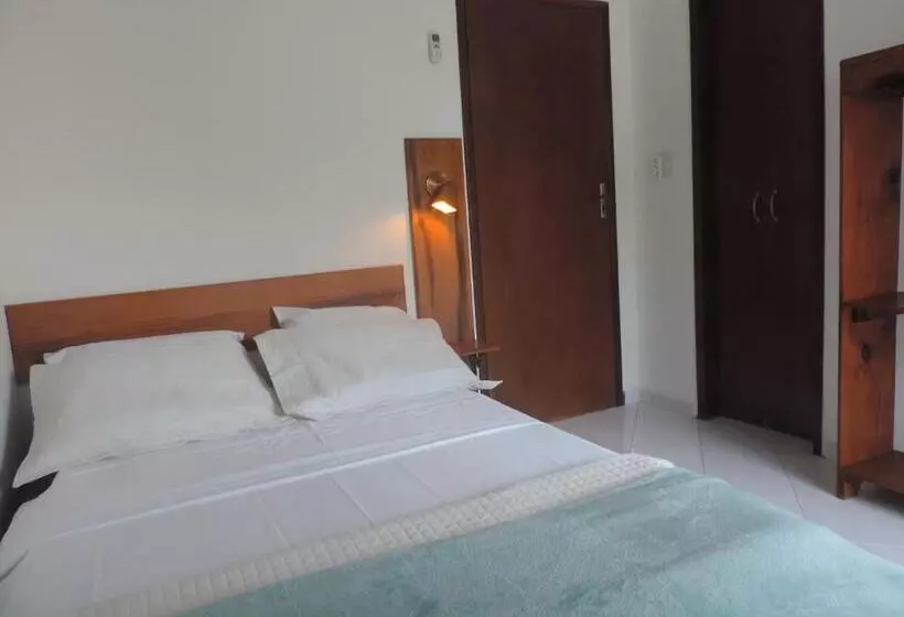 Majatalo Pousada Quatro Estacoes