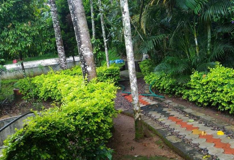 فندق Philip Mary Farm Stay