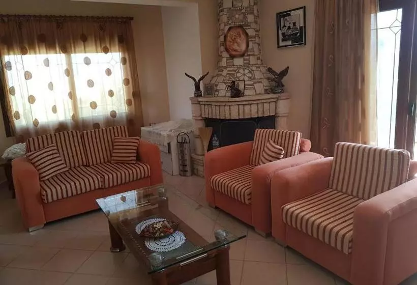 پانسیون Eglent's Tourist House