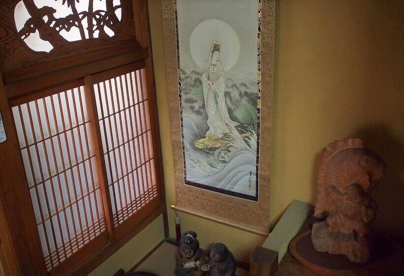 بنسيون Fujitatami Guesthouse   Hostel