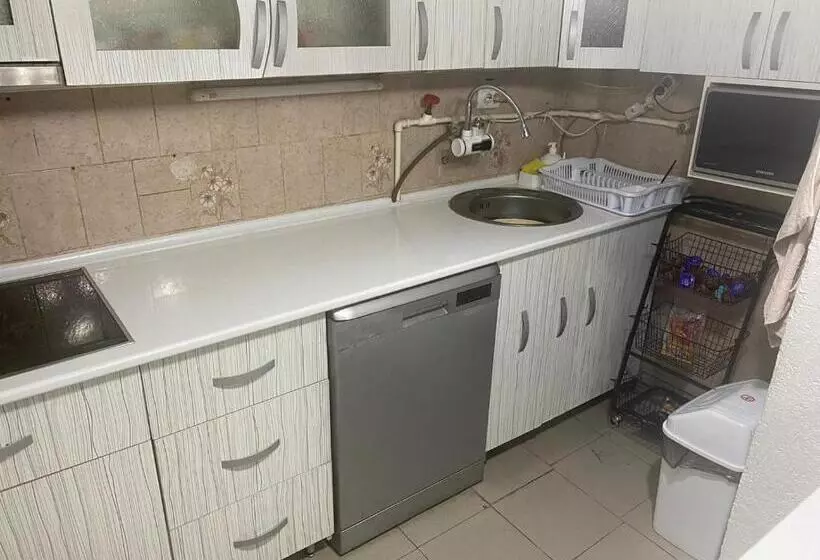 پانسیون Iliovski Inn   Just Like Home