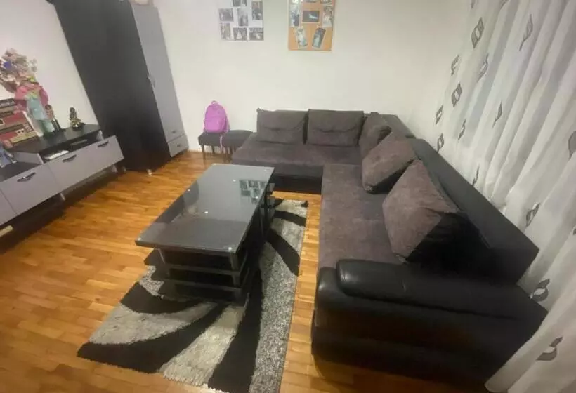 پانسیون Iliovski Inn   Just Like Home