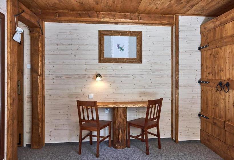 펜션 Penzion Pod Třešňovkou