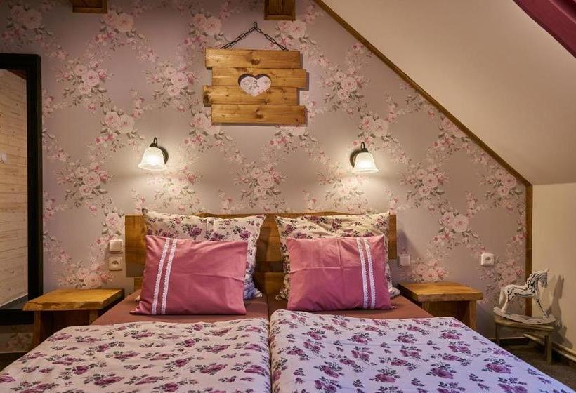 펜션 Penzion Pod Třešňovkou