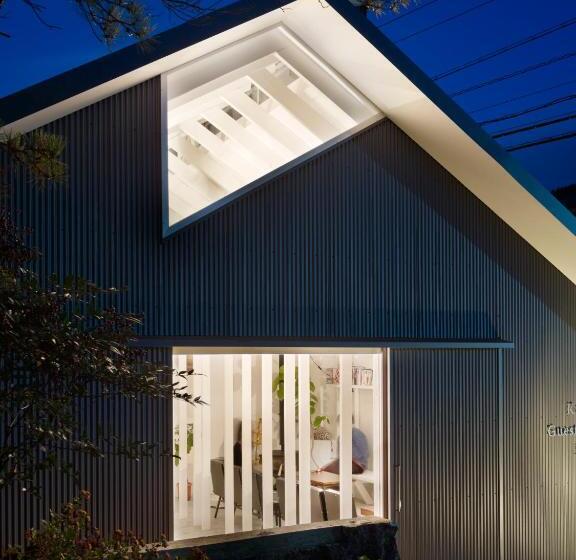 פנסיון Koyasan Guesthouse Kokuu