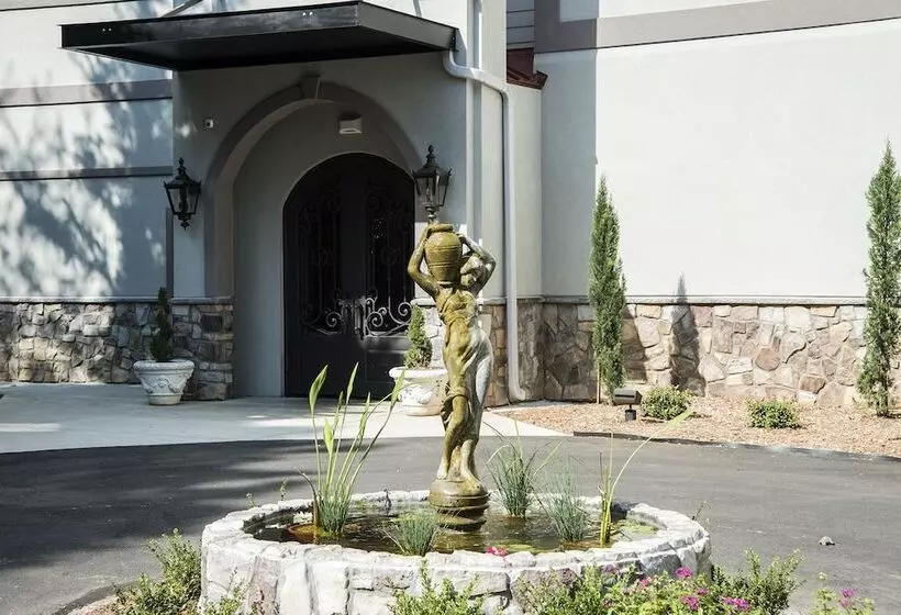 Valhalla Resort