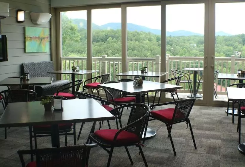 Valhalla Resort