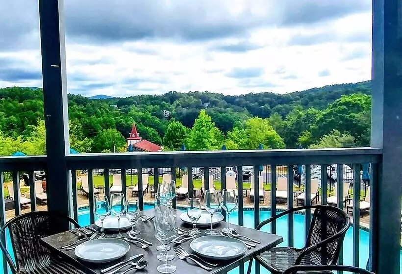 Valhalla Resort
