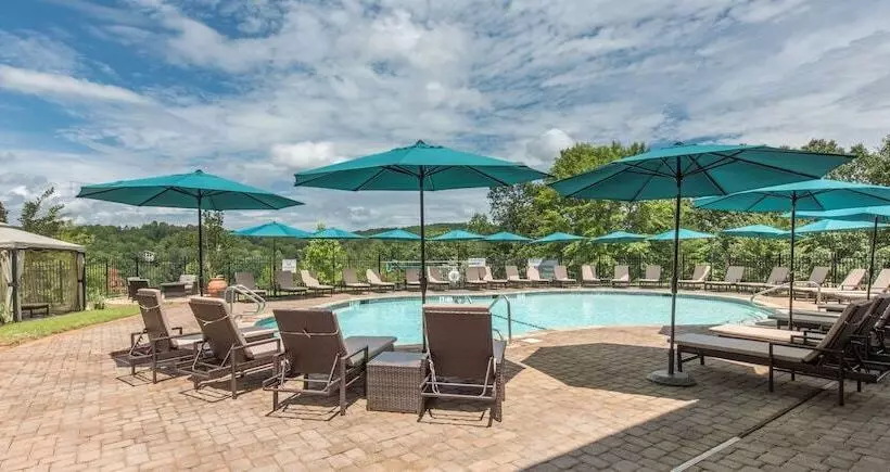 Valhalla Resort