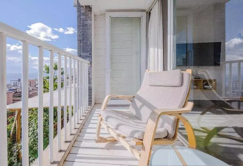 ペンション Butterfy Seaview Resort Villa