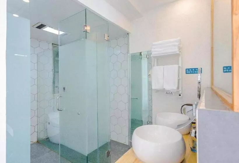 ペンション Butterfy Seaview Resort Villa