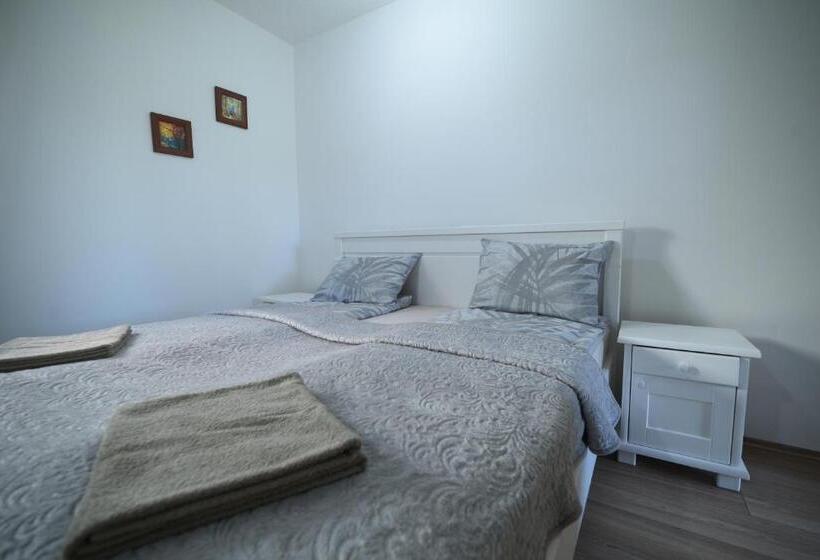 پانسیون Cabarkapa Guesthouse