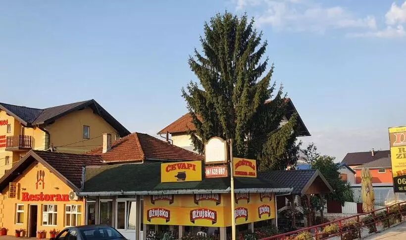 پانسیون Guesthouse Ines