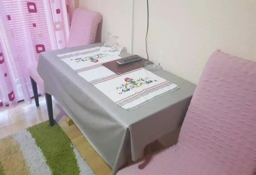 پانسیون Guesthouse Ines