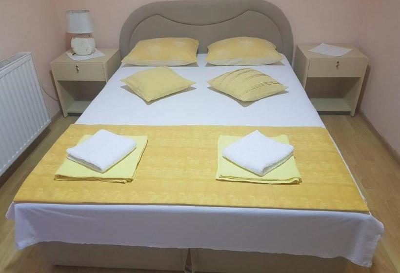 بنسيون Guesthouse Ines