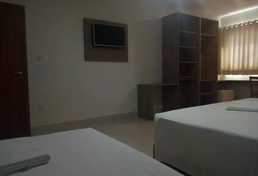 Majatalo Hospeda Marília