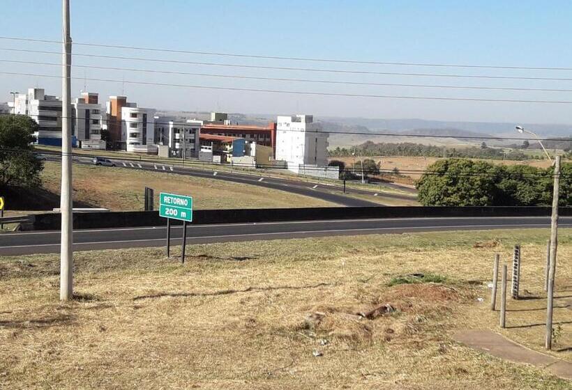 펜션 Hospeda Marília