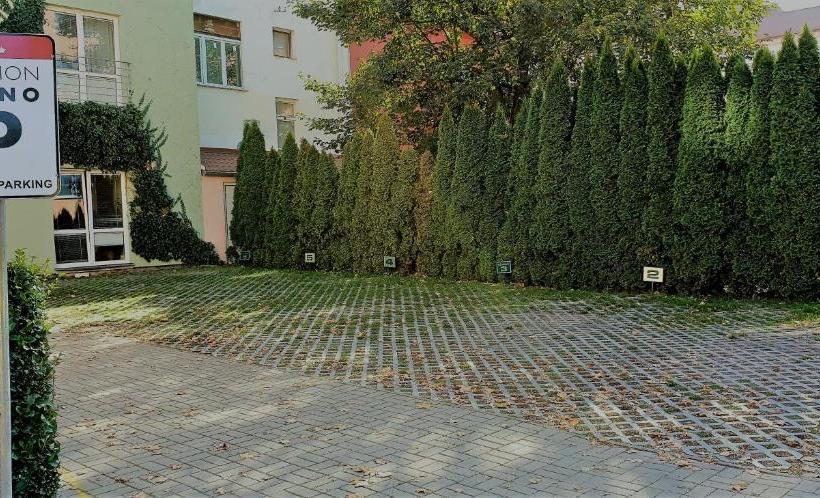 پانسیون Penzion Piano & Apartment Sokolov