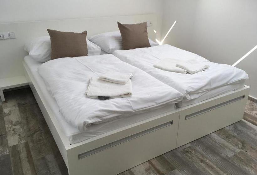 پانسیون Penzion Vinařství Konitz