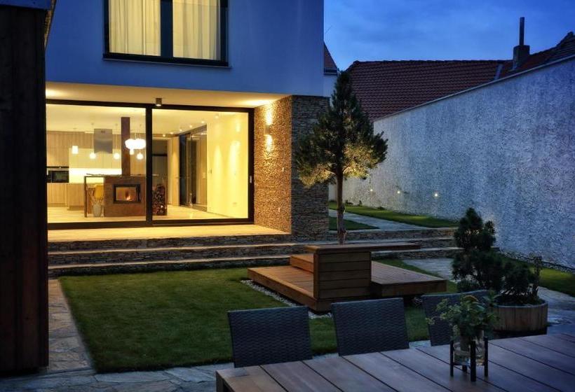 پانسیون Penzion Vinařství Konitz