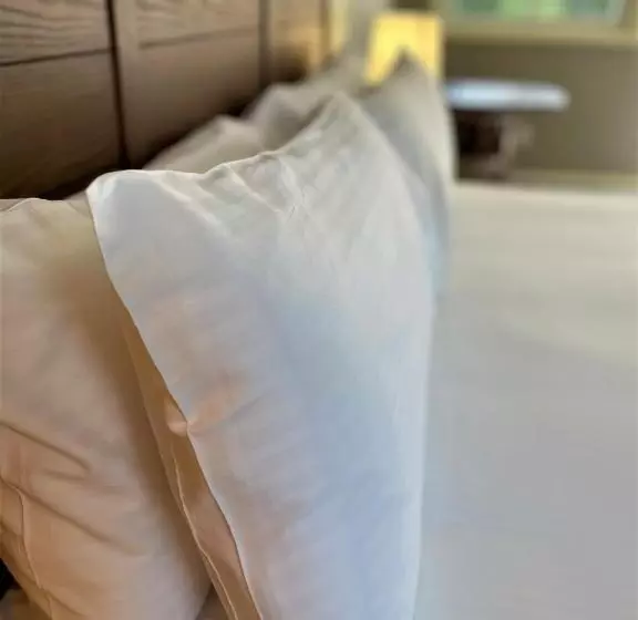 Retkeilymaja Clear River Inn And Tavern