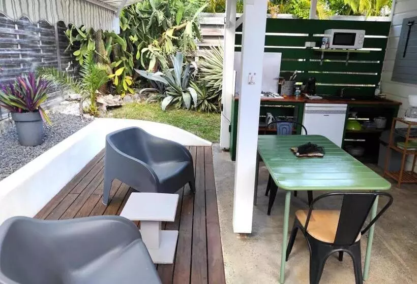 Majatalo Chez Rustine Et Pompette