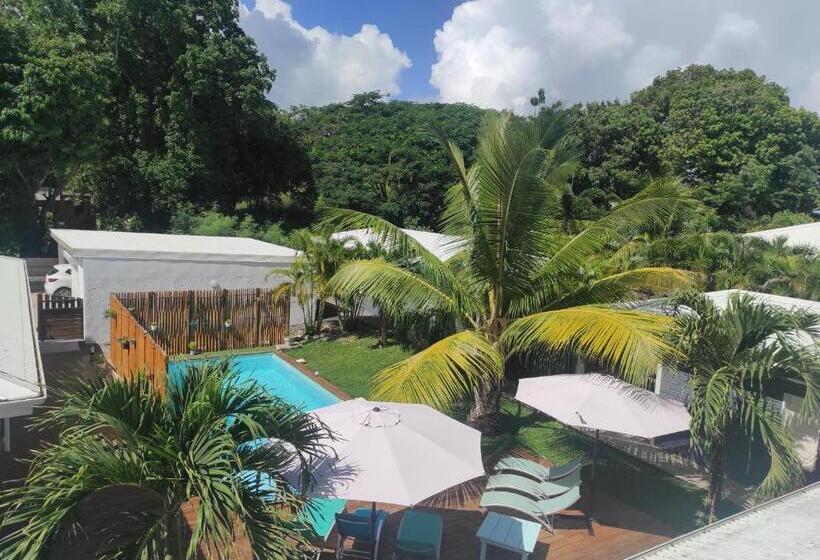 پانسیون Chez Rustine Et Pompette